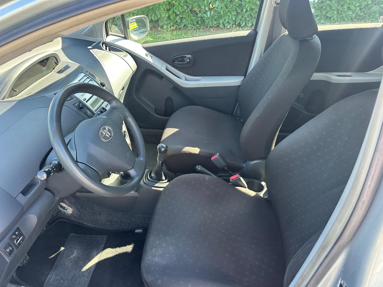 Toyota Yaris 1.0 benz 2006 neopatentati