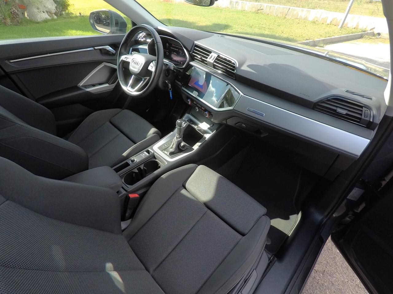 Audi Q3 SPB 35 TDI S tronic Business Advanced