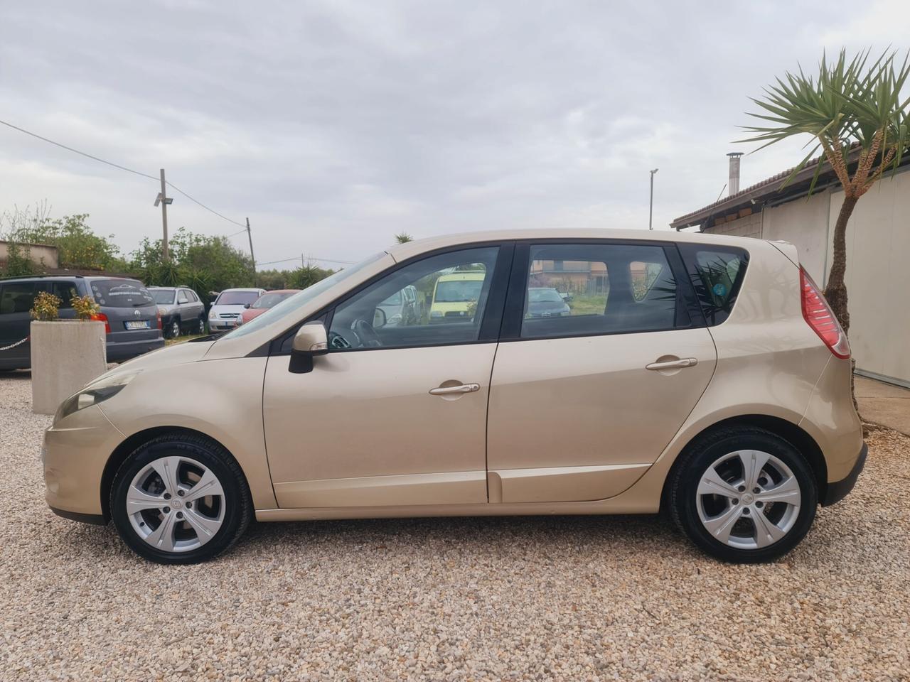 Renault Scenic Scénic X-Mod 1.5 dCi 110CV Dynamique