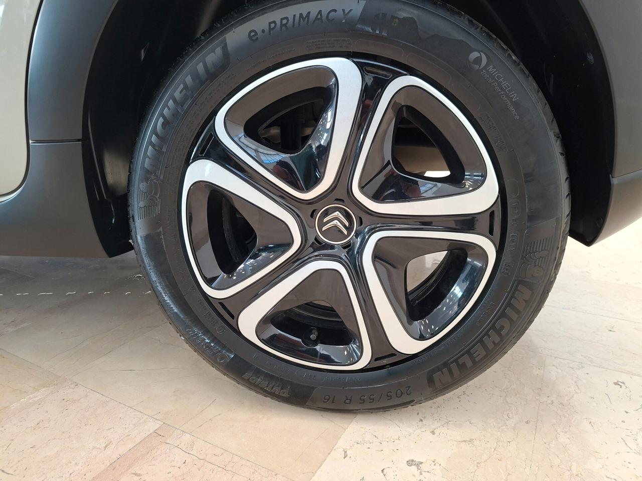 Citroen C3 PureTech 83 S&S C-Series