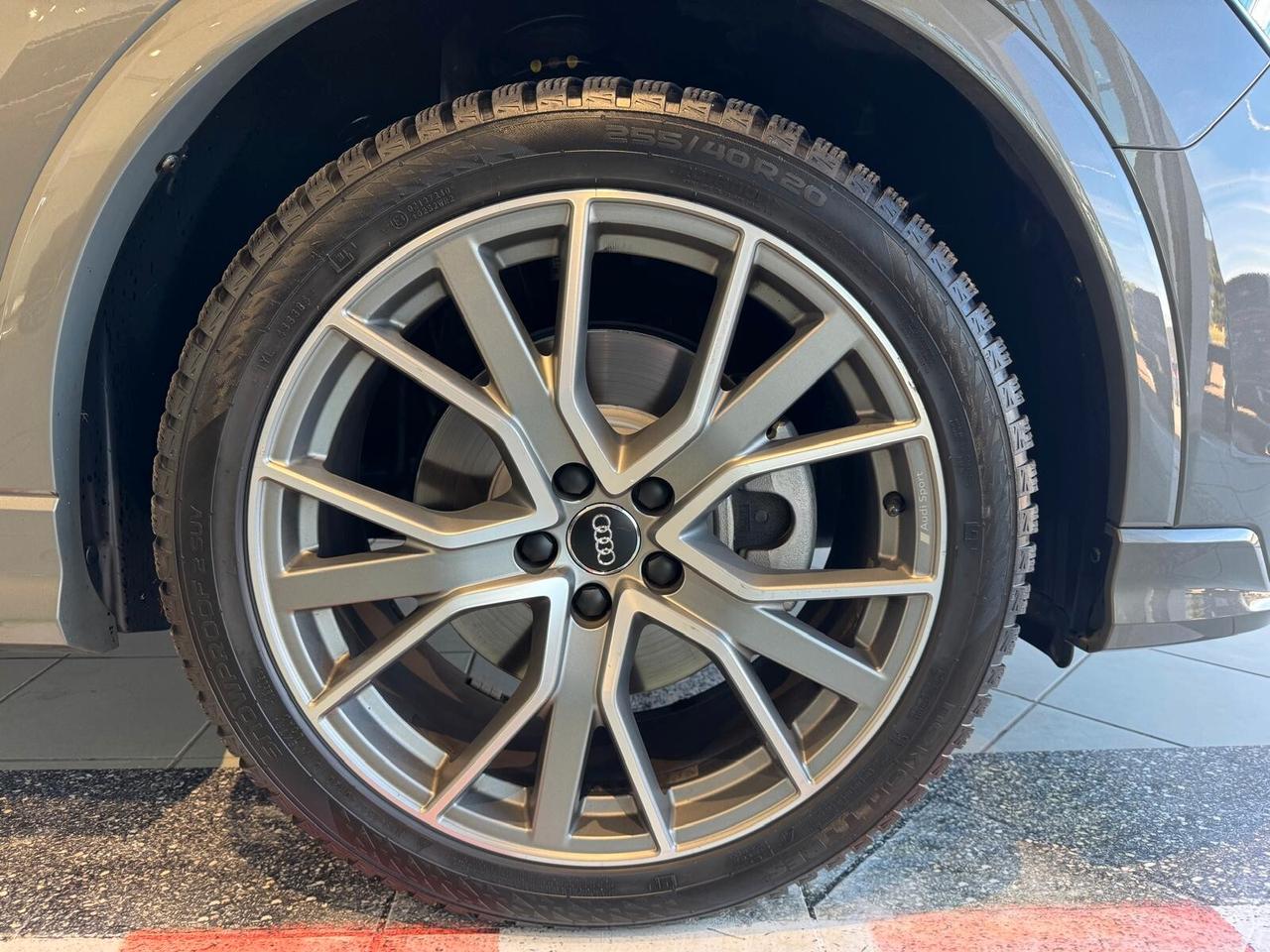 Audi Q3 SPB 45 TFSI quattro S tronic line edition