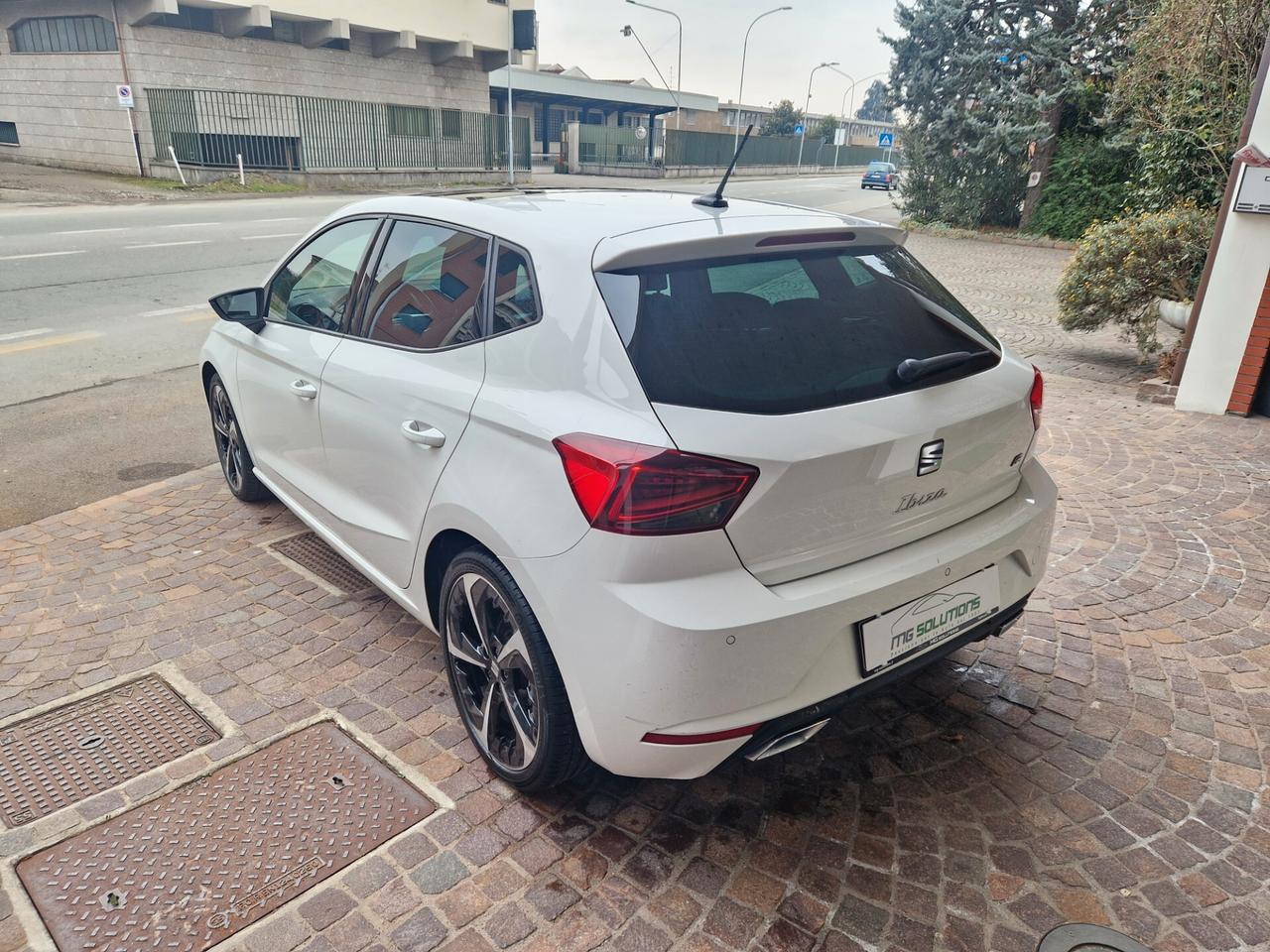 SEAT Ibiza 1.0 ecotsi 110cv FR - FULL OPTIONAL