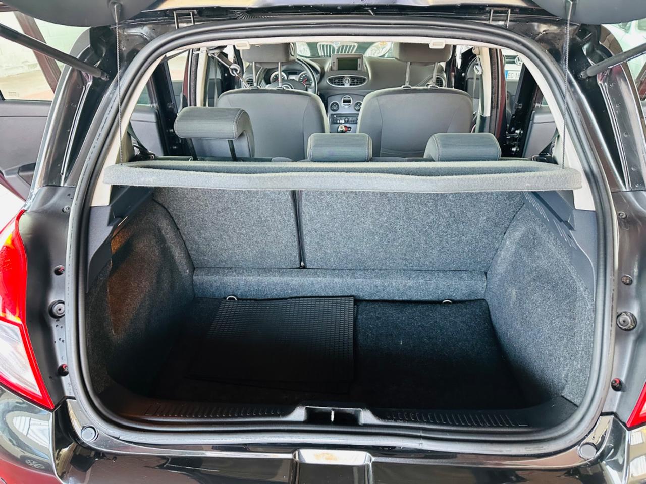 Renault Clio 1.2 16V 5 porte Dynamique