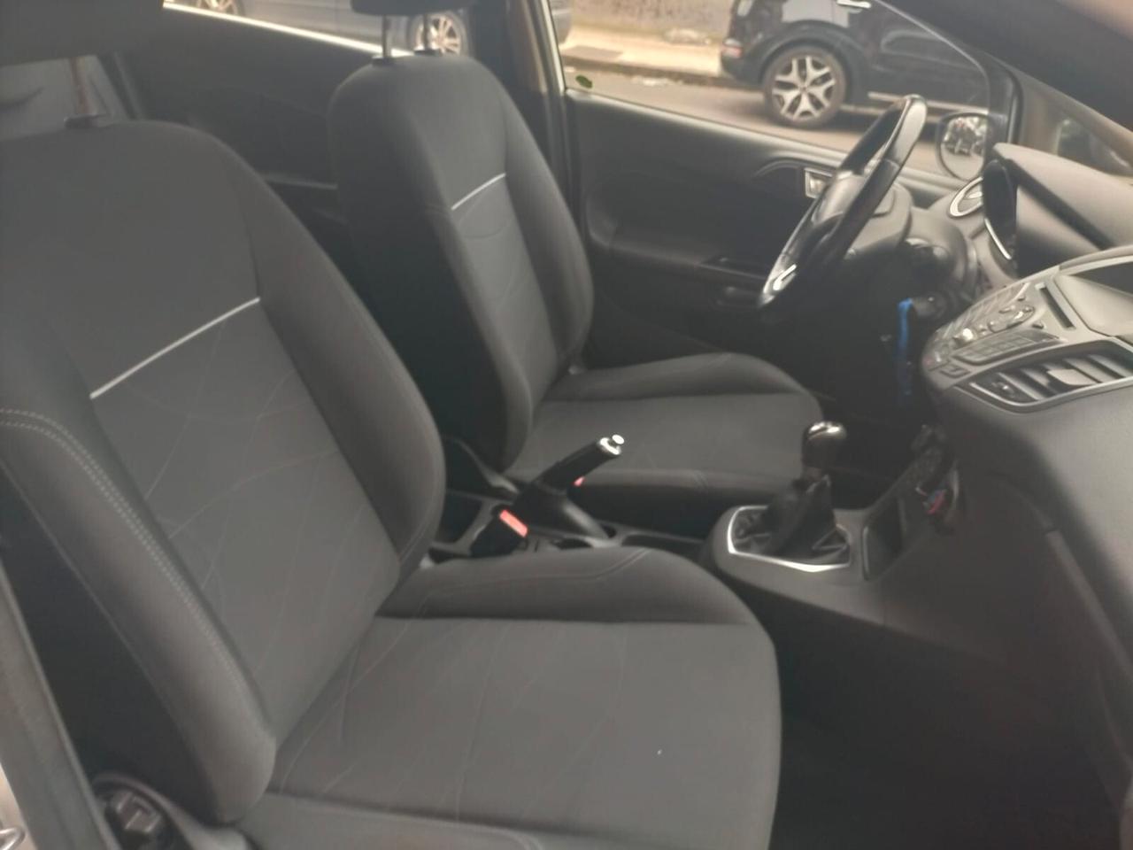 Ford Fiesta 1.5 TDCi 75CV 5 porte Business