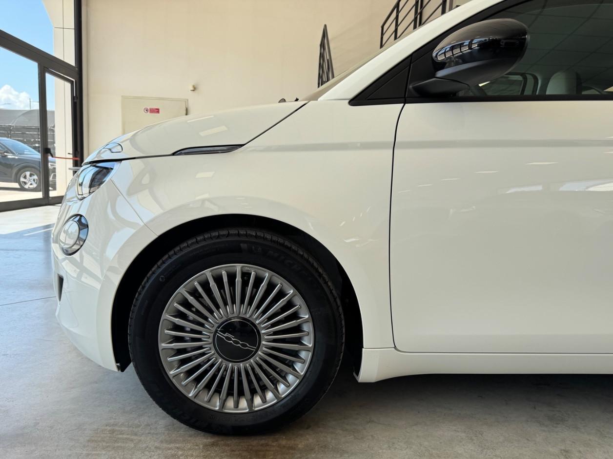 Fiat 500 1.0 hybrid Icon