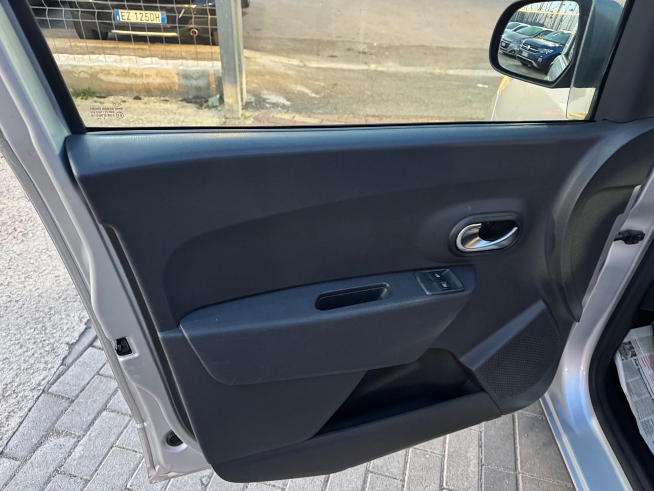 Dacia Dokker 1.5 dCi 8V 90CV Start&Stop Serie Speciale Wow Stepway