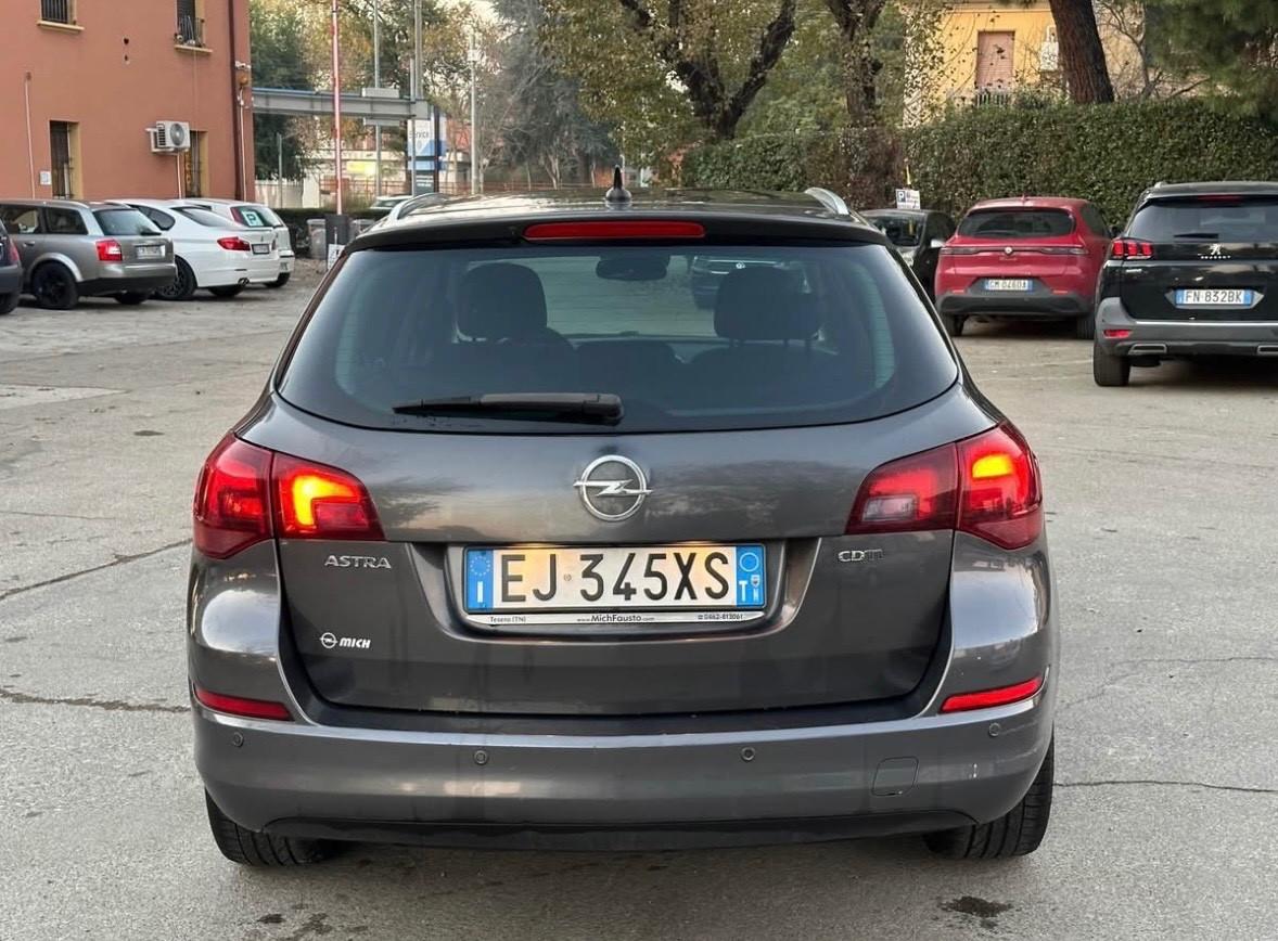 Opel Astra 1.7 CDTI 125CV 5 porte Cosmo
