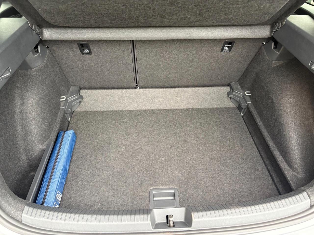 Volkswagen Taigo 1.0 TSI 110 CV DSG R-Line