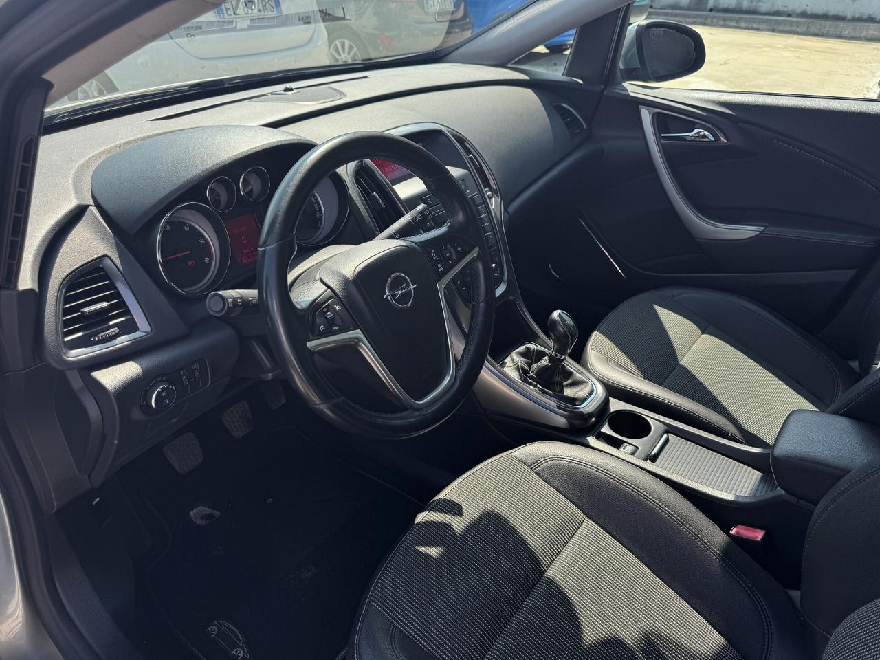 Opel Astra 1.7 CDTI 110CV 5 porte Cosmo