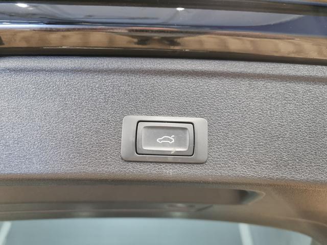 AUDI A4 Avant 30 TDI/136 CV S tronic Business Advanced