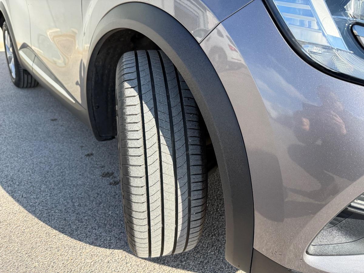 RENAULT - Captur - Blue dCi 8V 115 CV EDC Business