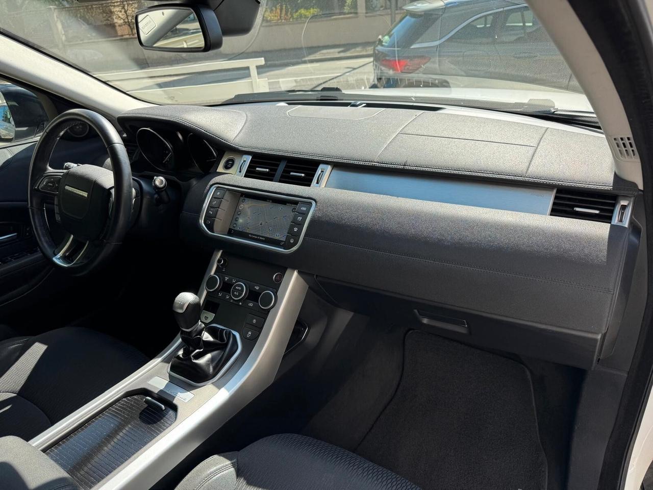 RANGE ROVER EVOQUE 2.0 eD4 5p. SE DYNAMIC
