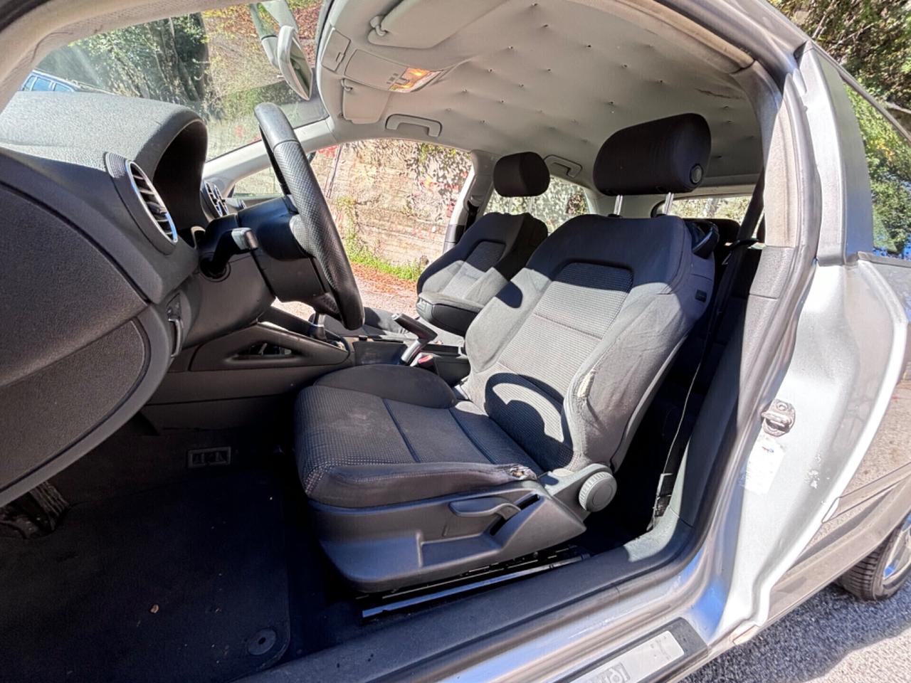 Audi A3 1.9 TDI F.AP. Attraction perfetta di meccanica nessun lavoro