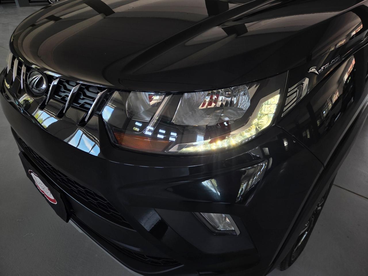 Mahindra KUV100 1.2 VVT K8 87cv