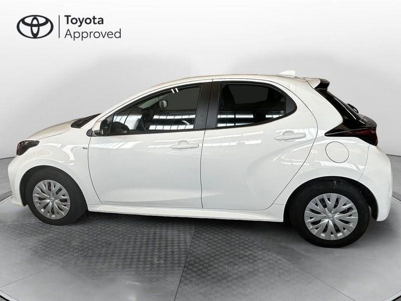 Toyota Yaris Hybrid Active MY22