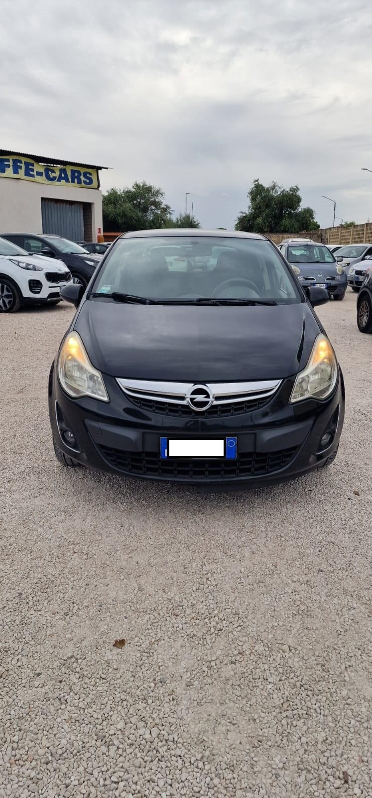 Opel Corsa 1.2 Benz Sport Crono casa madre
