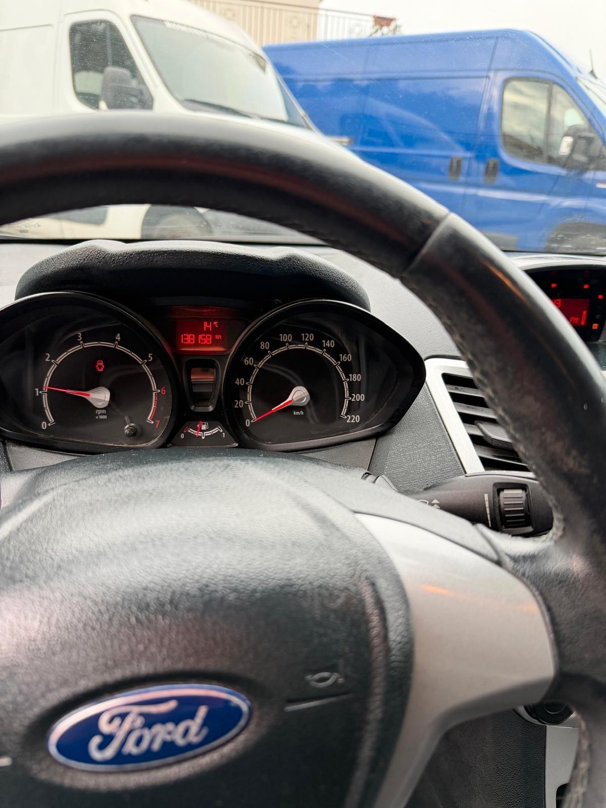 Ford Fiesta 1.2 82 CV 5 porte Titanium