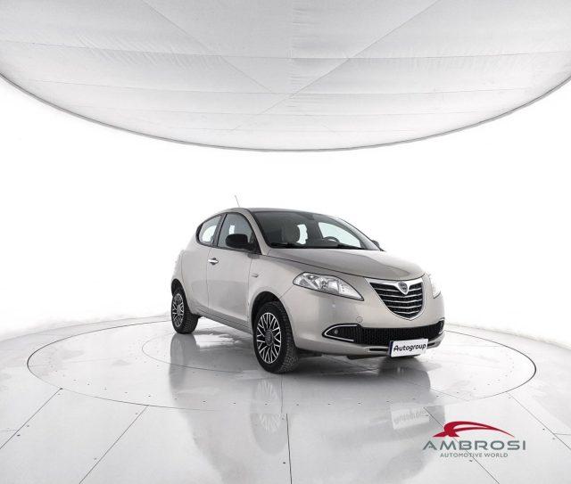 LANCIA Ypsilon 0.9 TwinAir 85 CV 5 porte S&S DFN Gold Metano