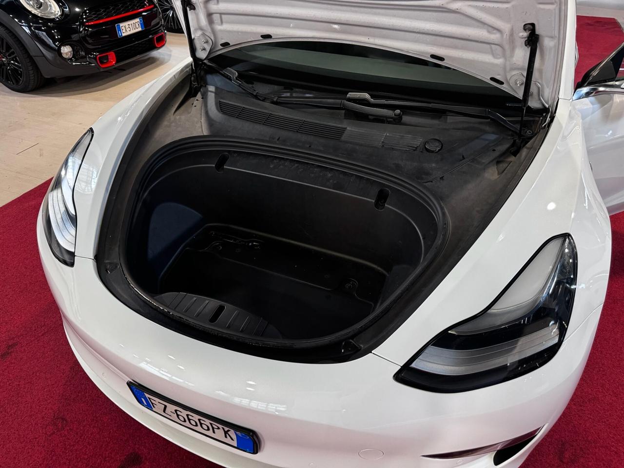 Tesla Model 3 Model 3 Long Range Dual Motor AWD