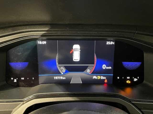 Volkswagen Polo 6ª serie 90CV 1.0TGI 5p. Trendline - NEOPATENTATI -