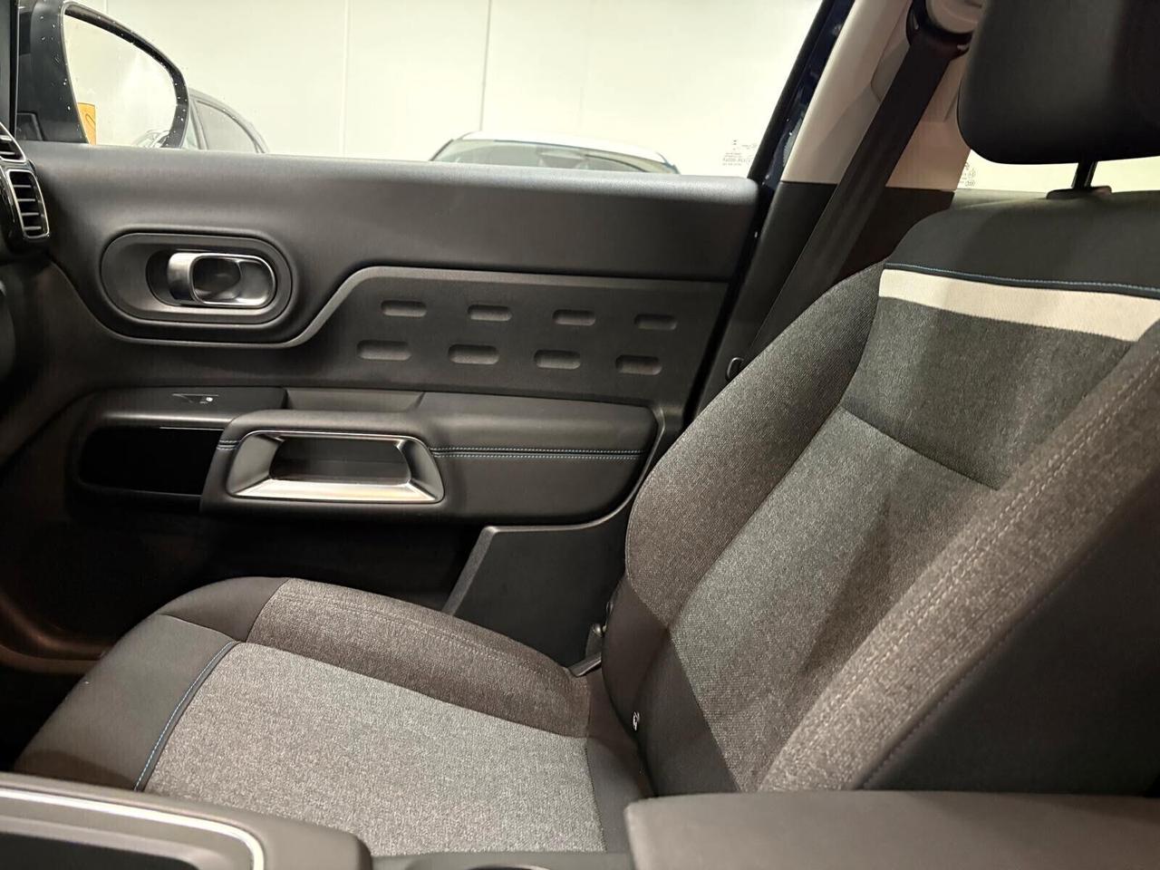 Citroen C5 Aircross PLUS Hybrid 136 e-DCS 6 SPOTICAR