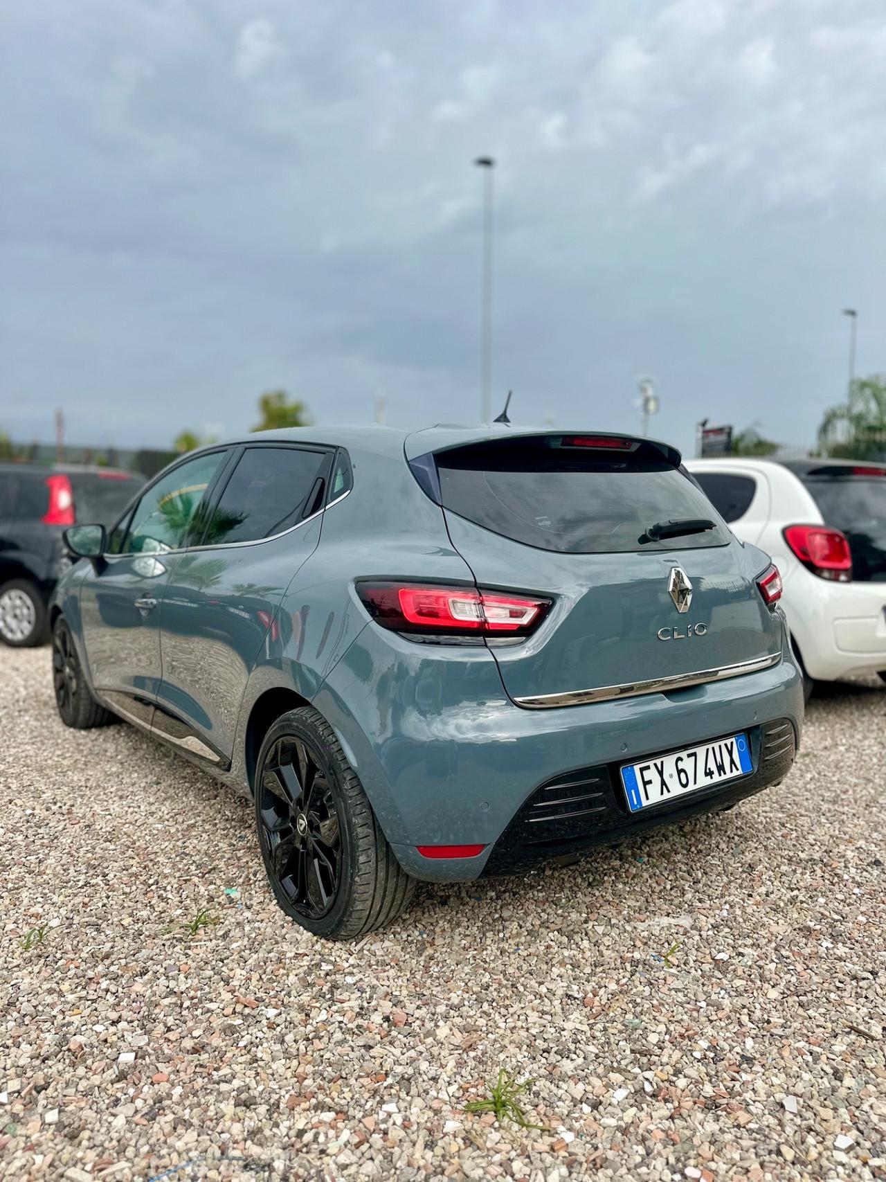 Renault Clio 1.5 Diesel 90 CV Full Optional 87.000 Kilometri