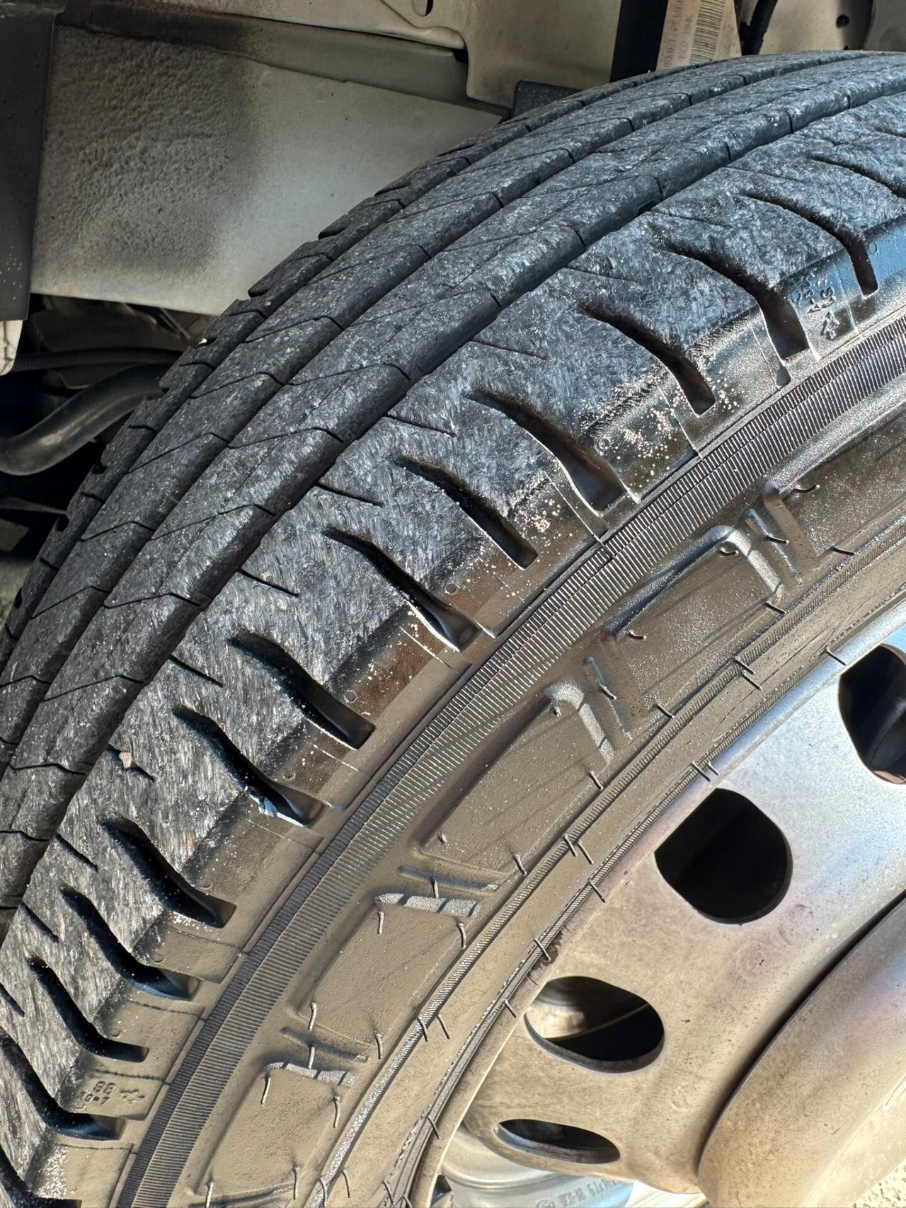 Ford Transit CARO ATTREZZI trasporto veicoli patente B