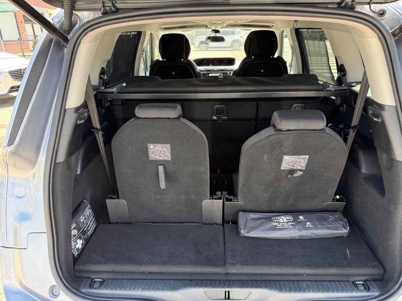 Citroen Grand C4 Picasso BlueHDi 120 Shine 7 POSTI