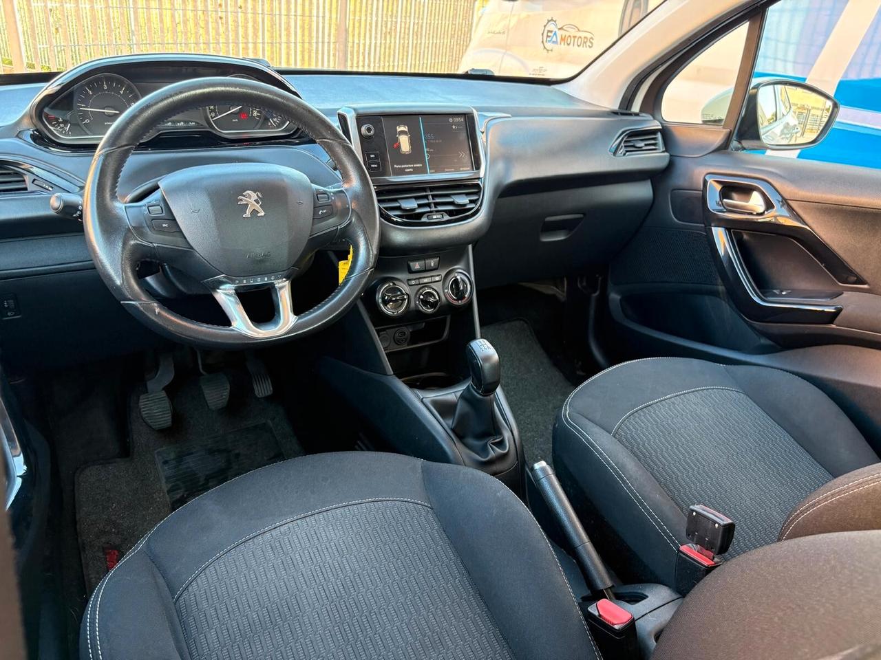 Peugeot 208 1.6 hdi - 2018