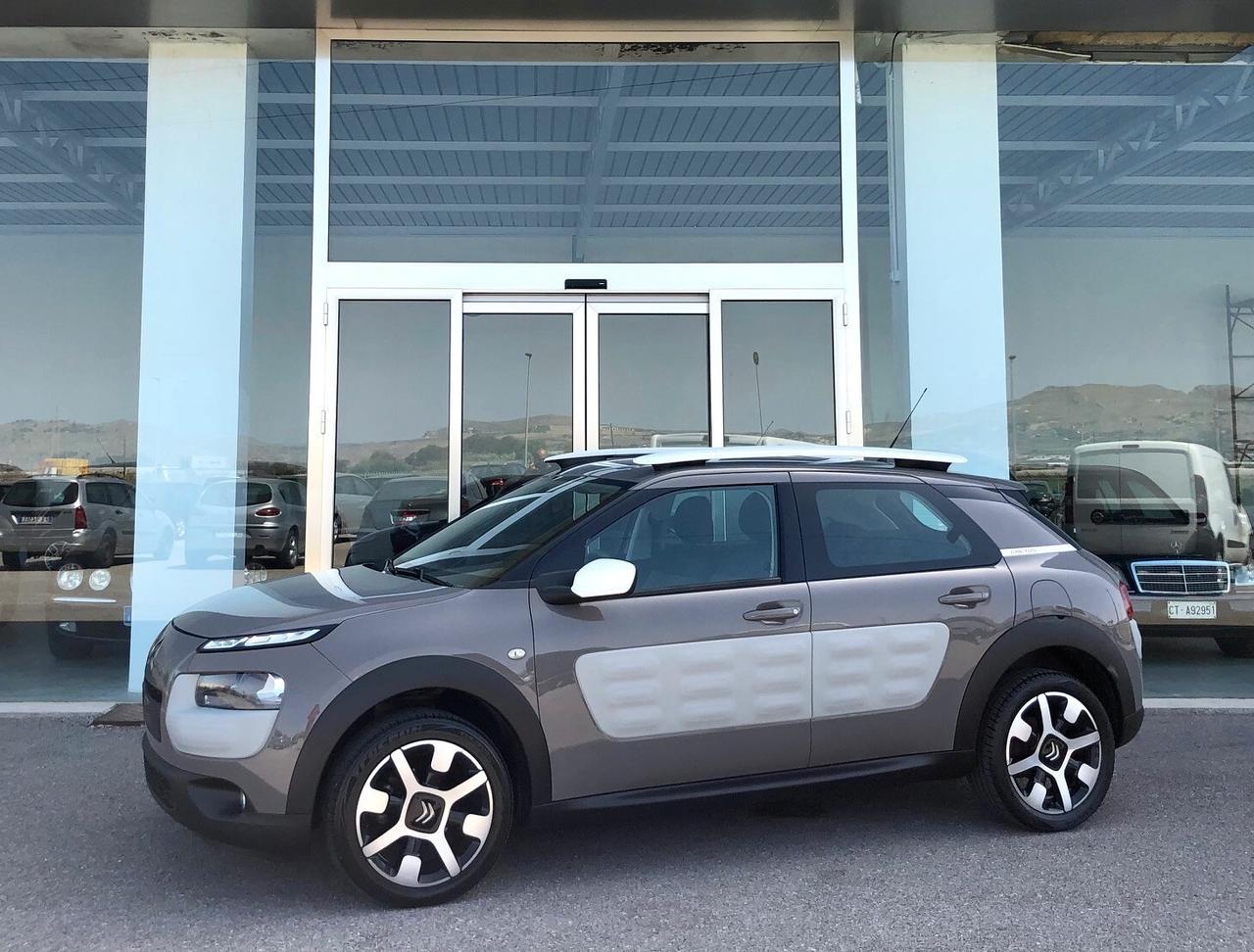 CITROEN C4 CACTUS 1.2 VTI 82 FEEL EDITION