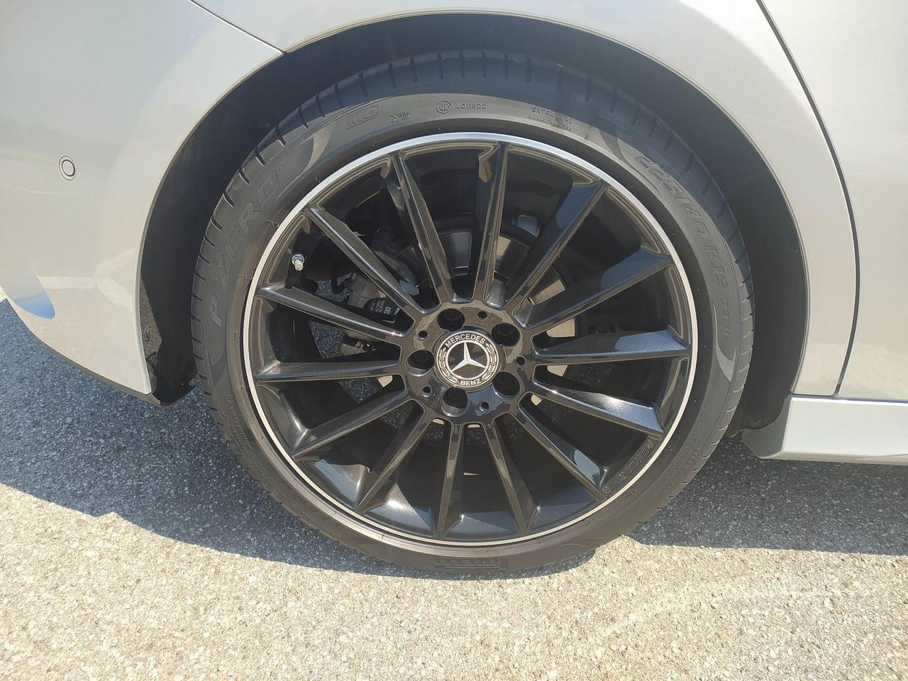 Mercedes-Benz A 200 Premium A 200 D #11611