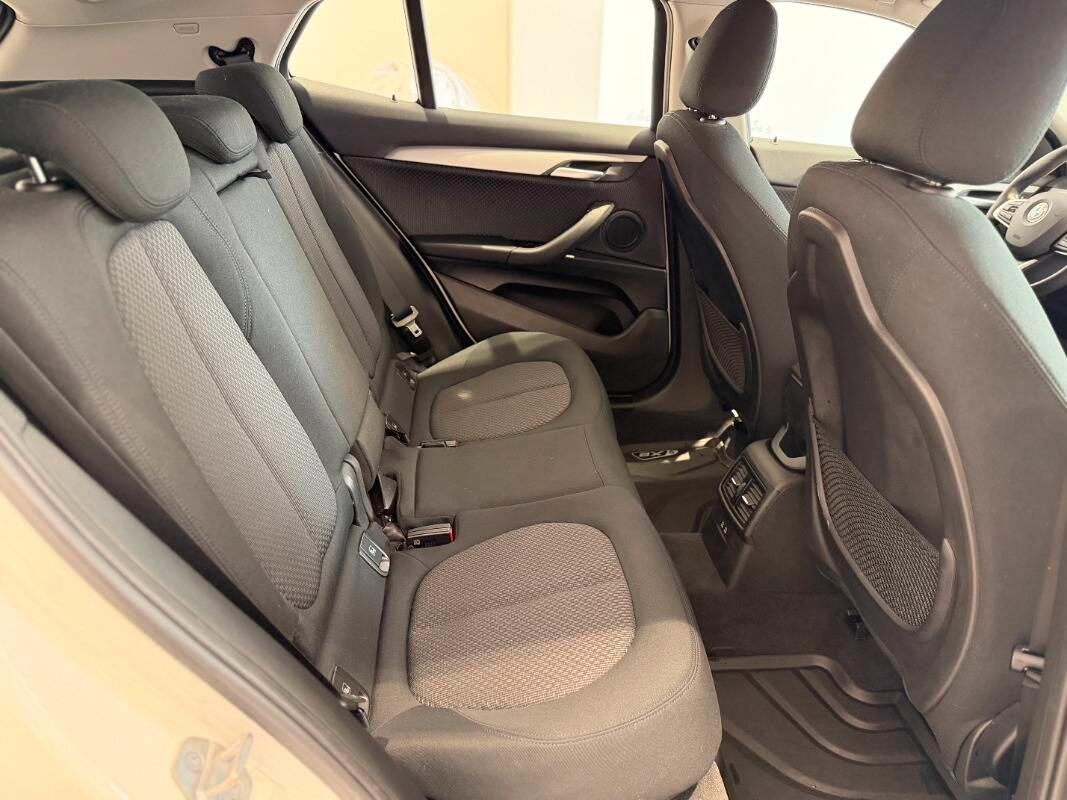 BMW X2 Xdrive20d Business X auto
