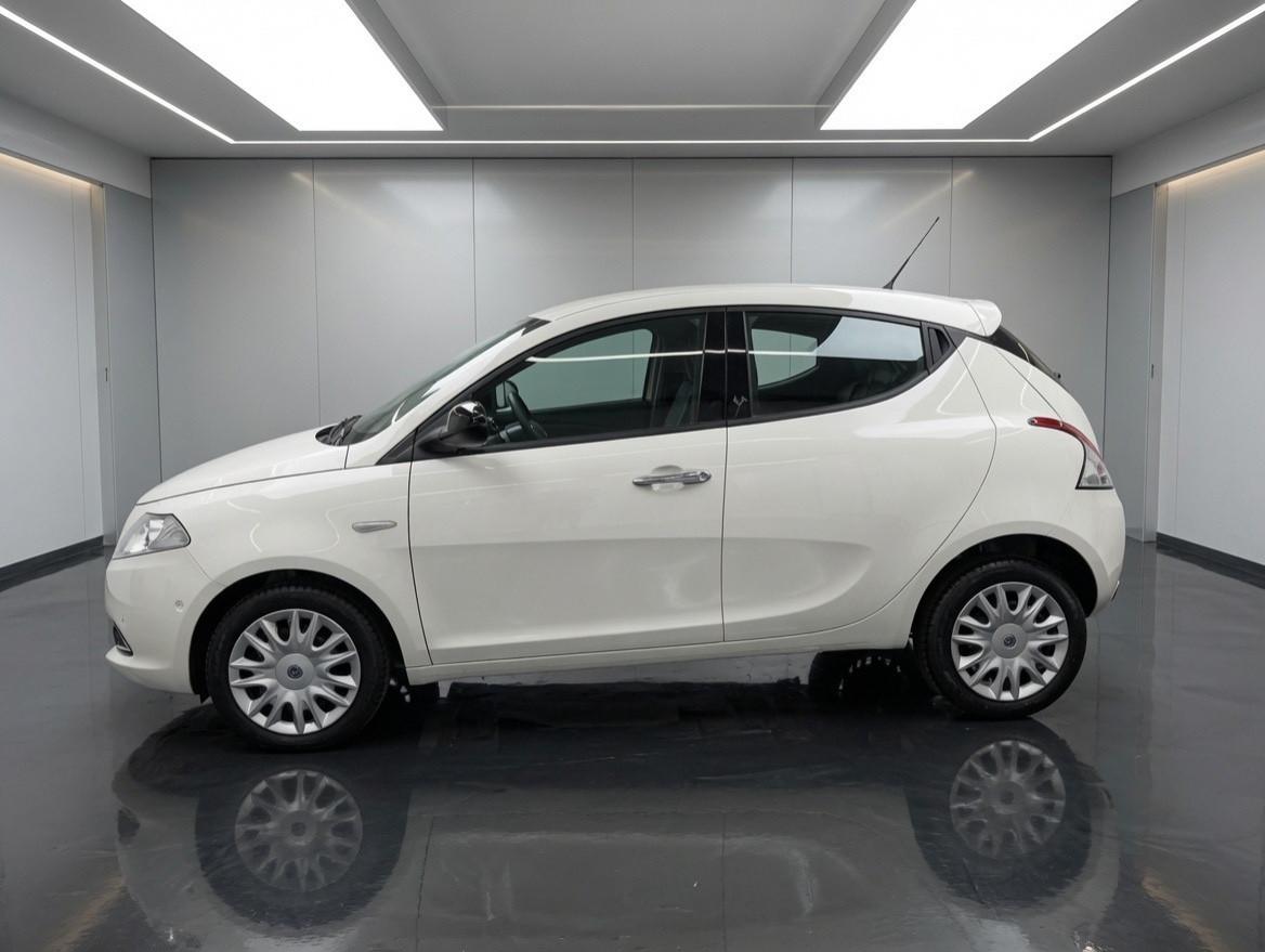 Lancia Ypsilon 1.3 MJT 16V 95 CV S&S Gold 2011