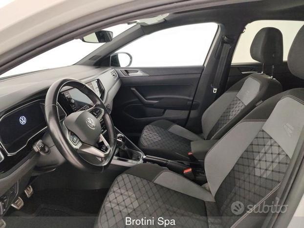 Volkswagen Taigo 1.0 TSI 110 CV R-Line