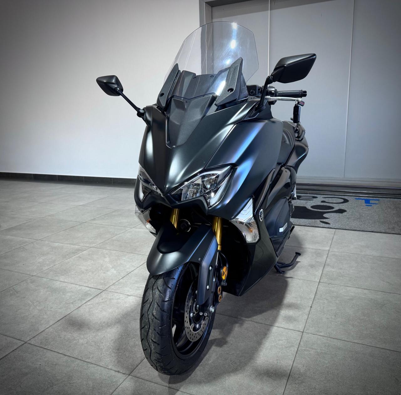 Yamaha T Max 530 DX "12.000 KM"