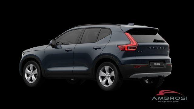 VOLVO XC40 B3 Mild hybrid Benzina Core