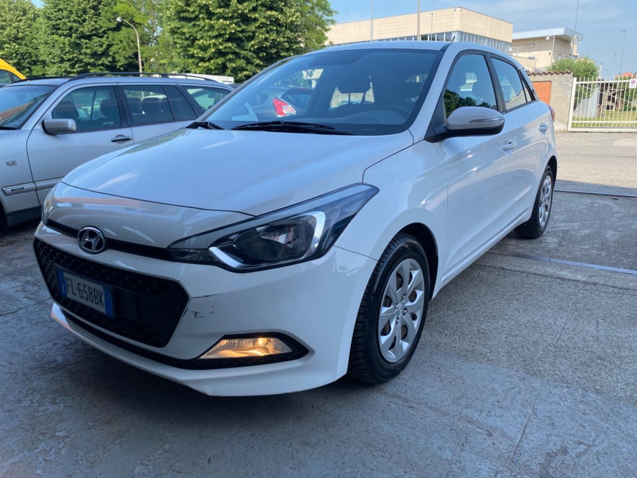 Hyundai i20 1.2 5 porte Classic