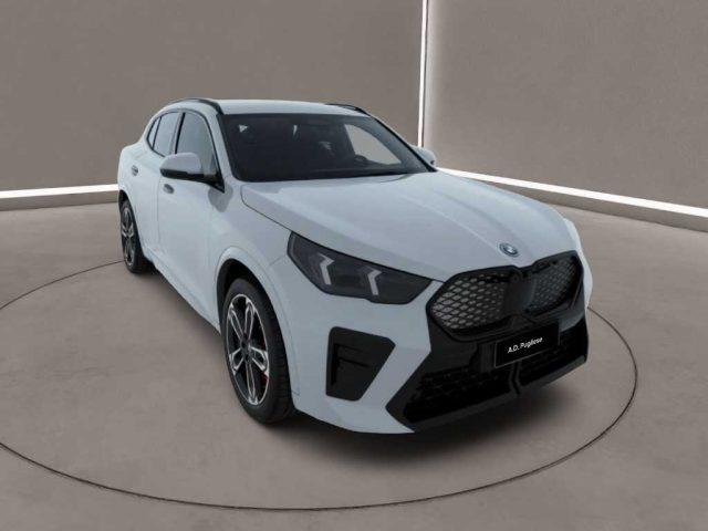 BMW iX2 (U10) - eDrive 20 Msport Pro