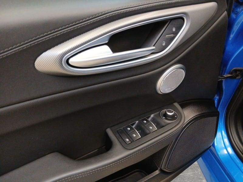 Alfa Romeo Giulia 2.2 t Competizione Q4 210cv auto