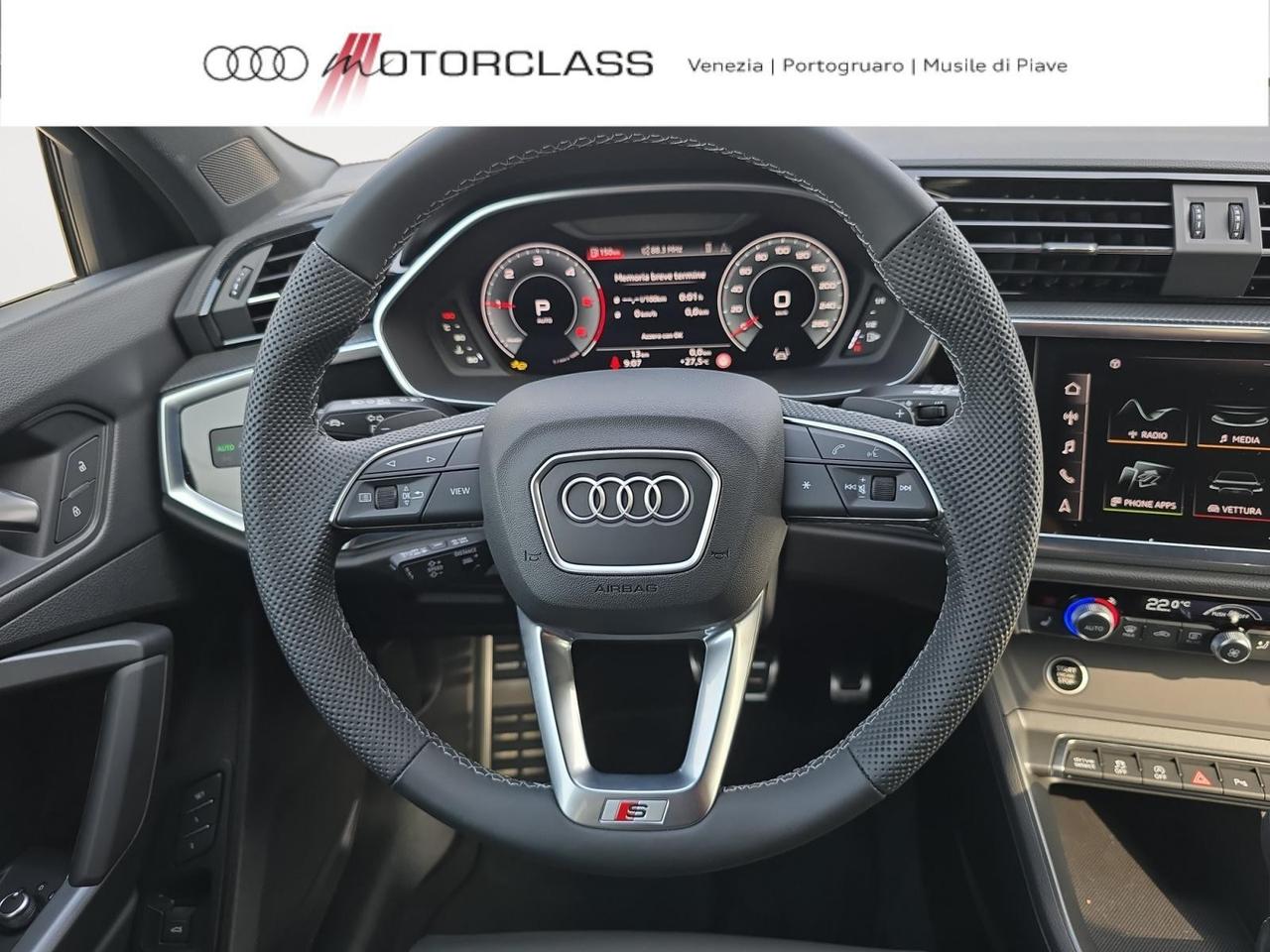 Audi Q3 sportback 40 2.0 tdi 193cv identity black quattro s tronic