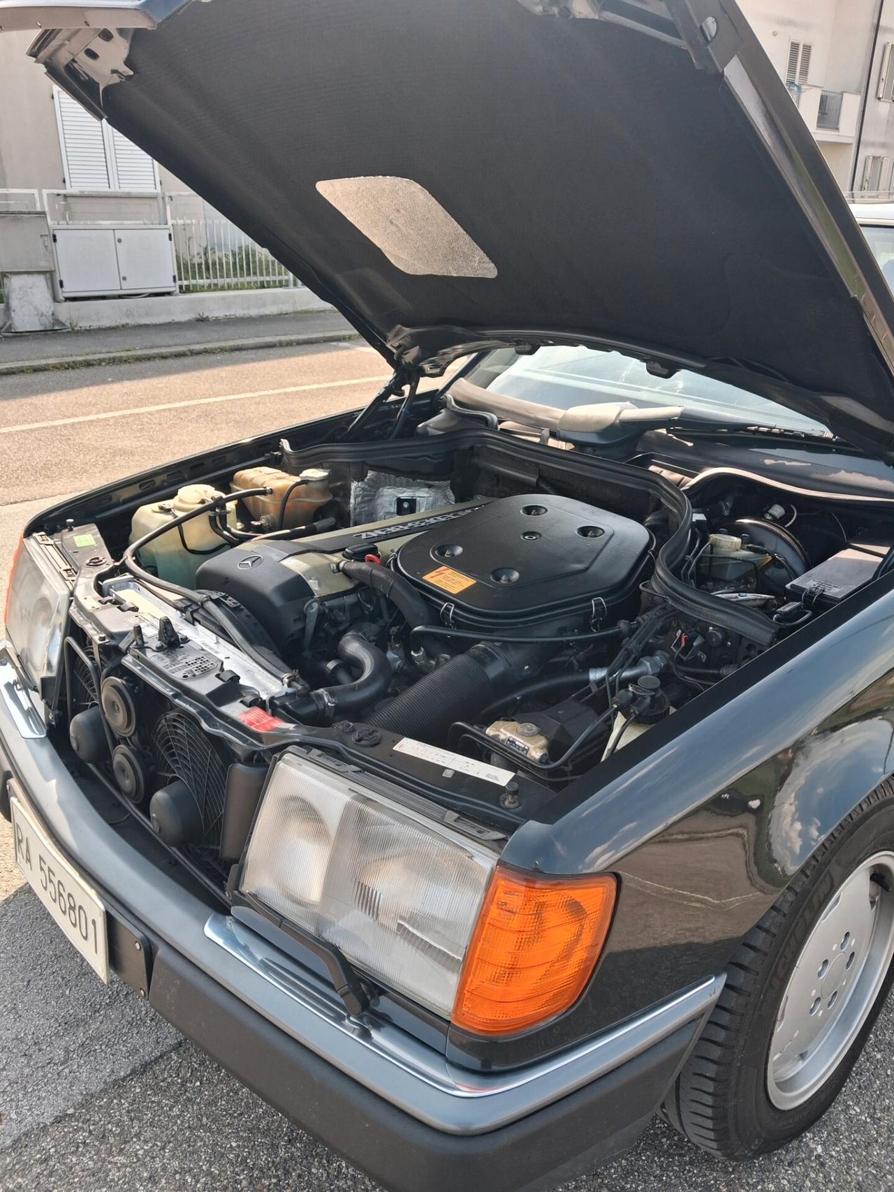 Mercedes-benz 300 E-24 Sportline