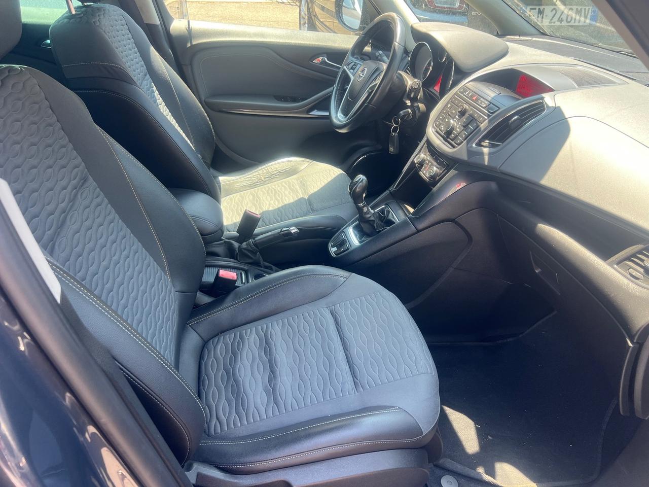 Opel Zafira Tourer 1.4 Turbo 140CV GPL Cosmo