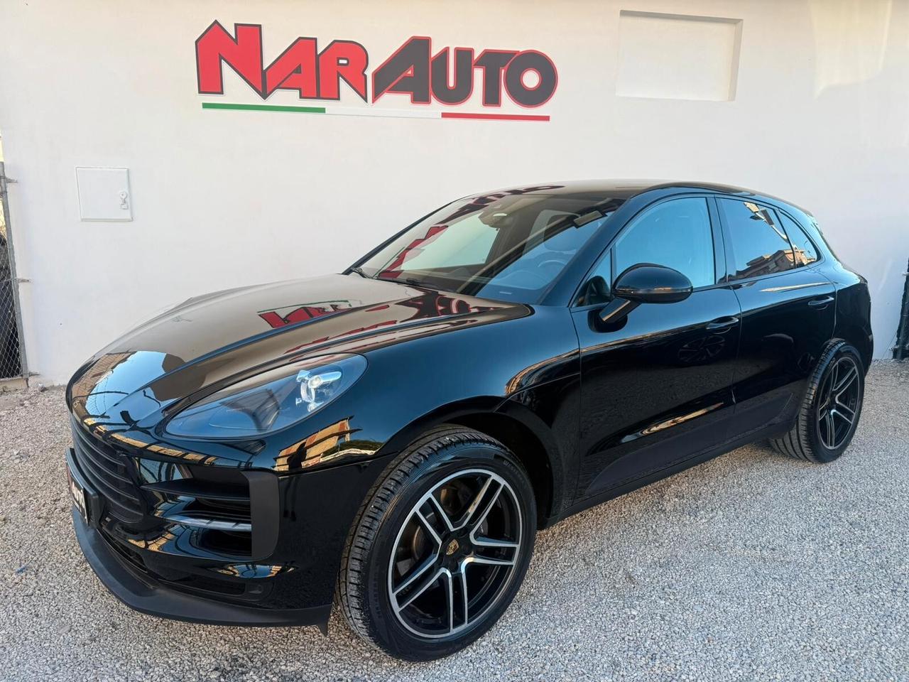 Porsche Macan 2.0 245cv