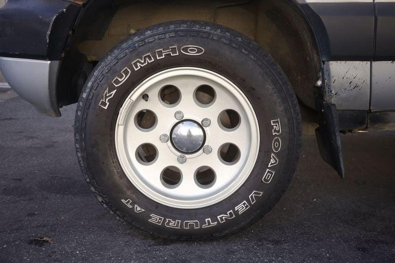 Chevrolet Nova Chevrolet Niva 1.7 4 x4 59KW ANNO 2008