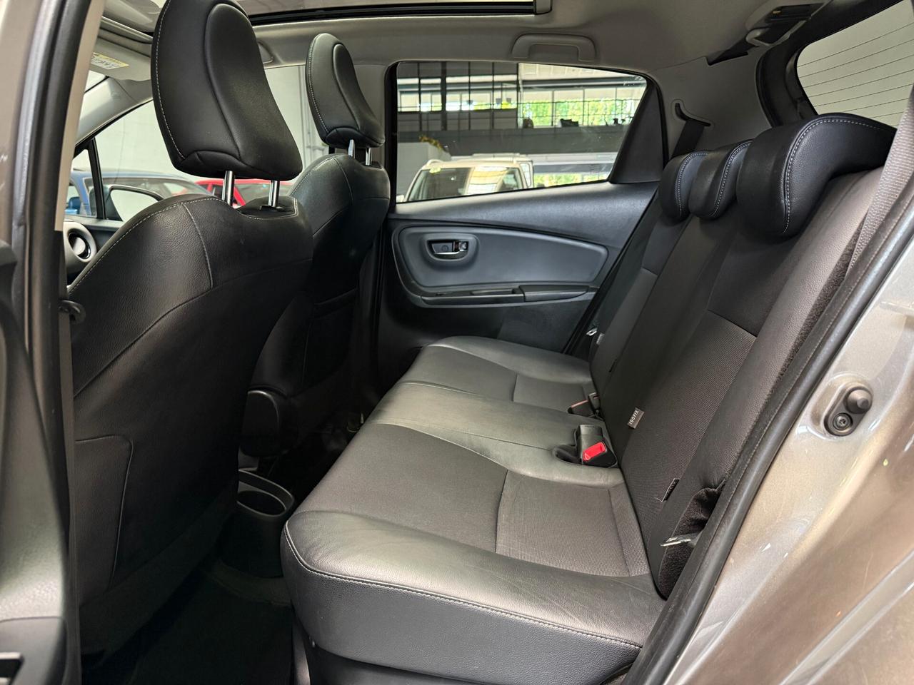 Toyota Yaris 1.5 Hybrid 5 porte neopatentati