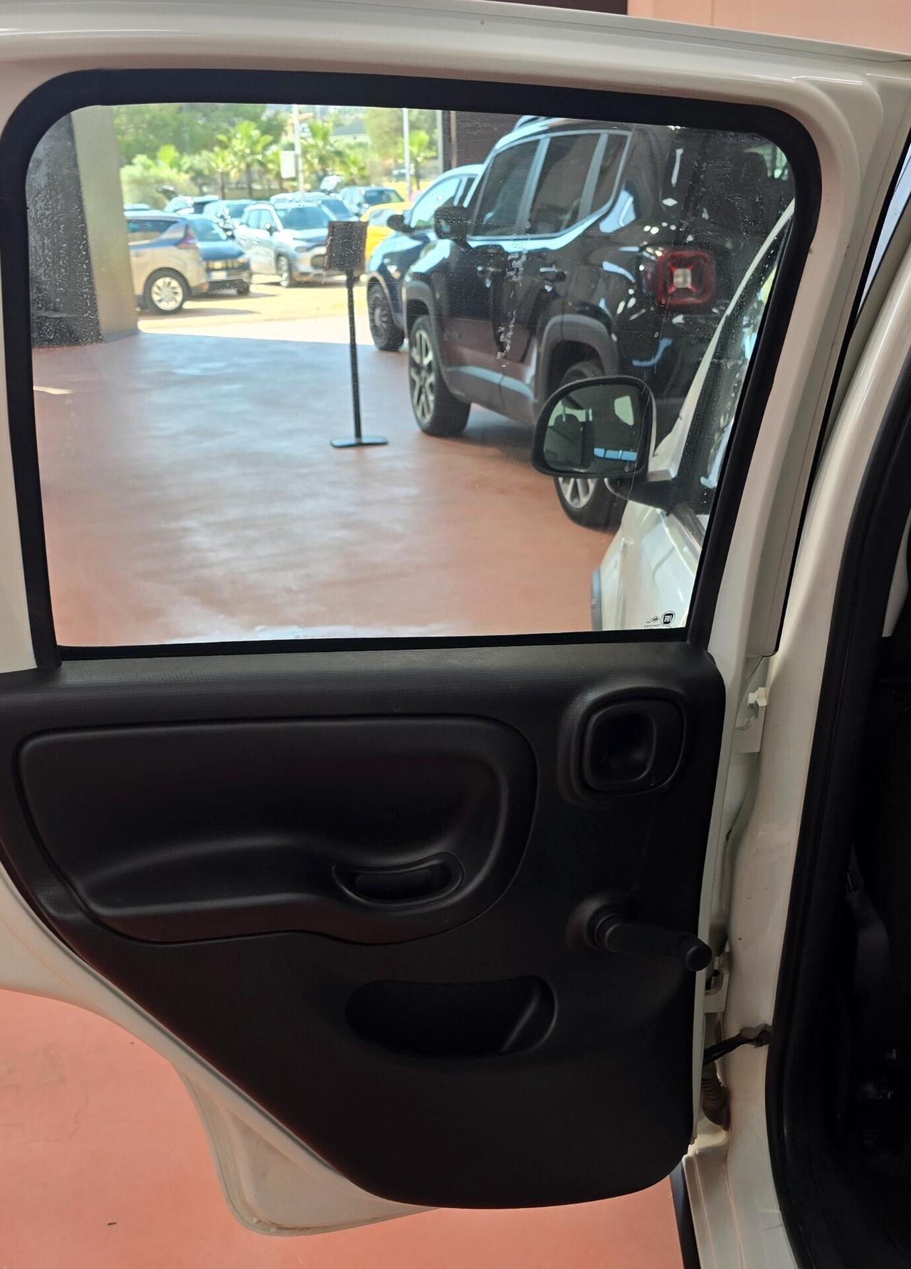 Fiat Panda 1.0 FireFly Hybrid 70 CV – La City Car Pratica e Tecnologica