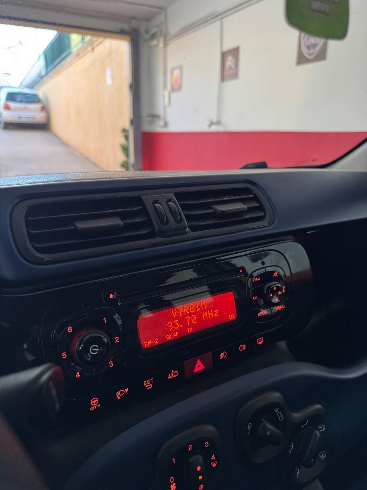 Fiat Panda 1.2 Lounge,90000 Chilometri 2014