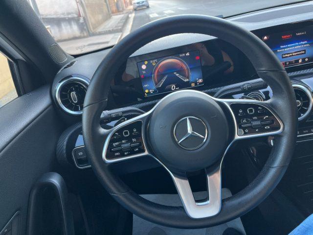 MERCEDES-BENZ A 180 d Automatic Sport