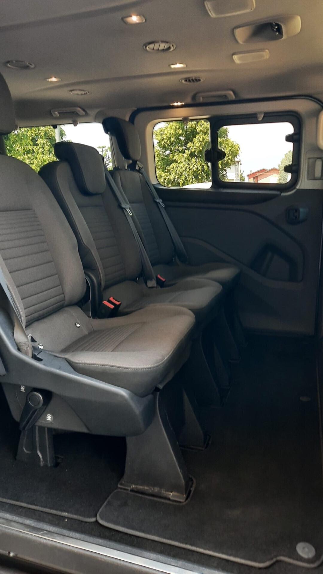 Ford Tourneo Custom 320 2.0 EcoBlue 130CV aut. PL Trend
