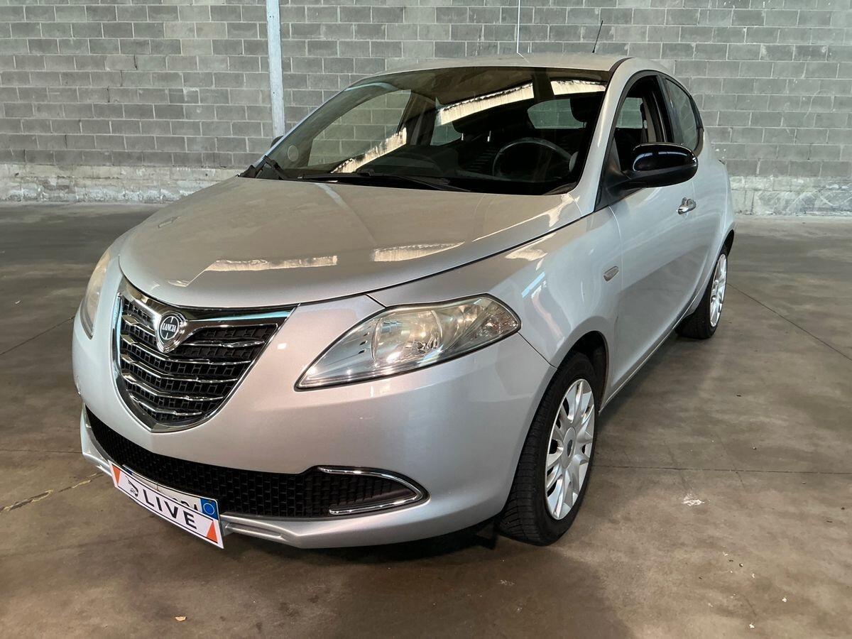 Lancia Ypsilon 1.2 69 CV 5 porte GPL Ecochic Gold